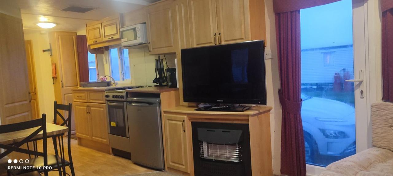 Beachside, Family-Friendly, Wifi, 6 Berth Caravan 19 In Ingoldmells Dış mekan fotoğraf